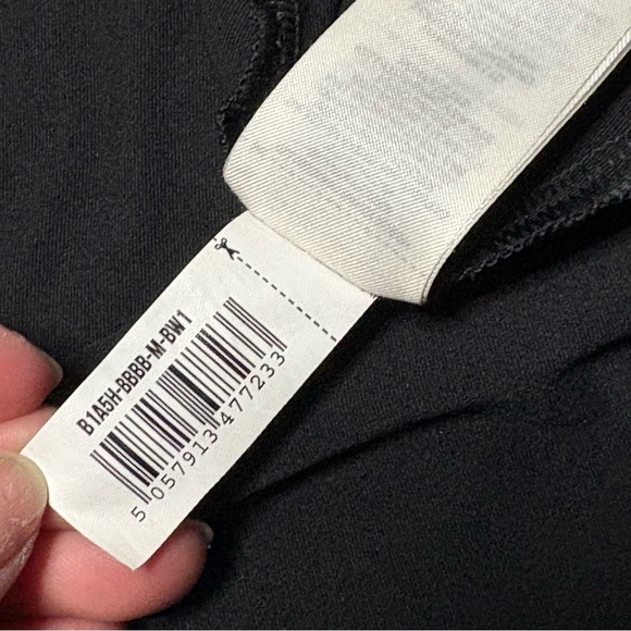 Gymshark Women’s Muscle Tank - Picture 8 of 9